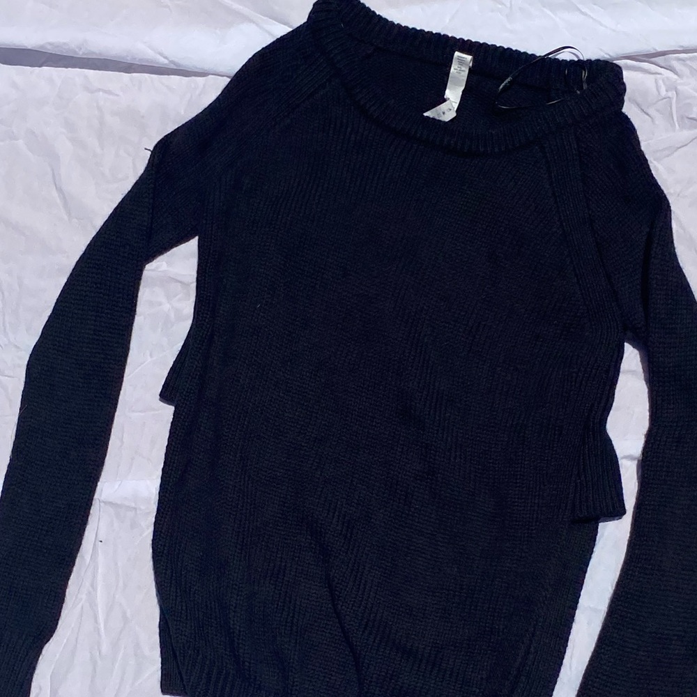 LuLu Lemon sweater.